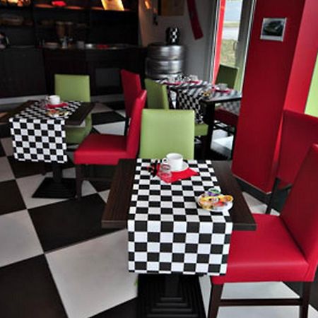 Enzo Hotel Mulhouse Sud Morschwiller Le Bas Exterior photo