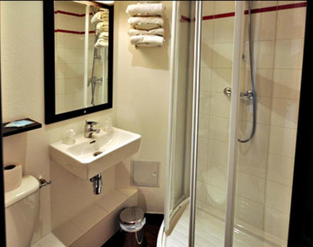 Enzo Hotel Mulhouse Sud Morschwiller Le Bas Exterior photo